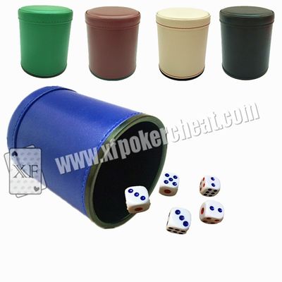 Rozmiar normalny Poker Magical Plastic Dice Cup With Remote Control